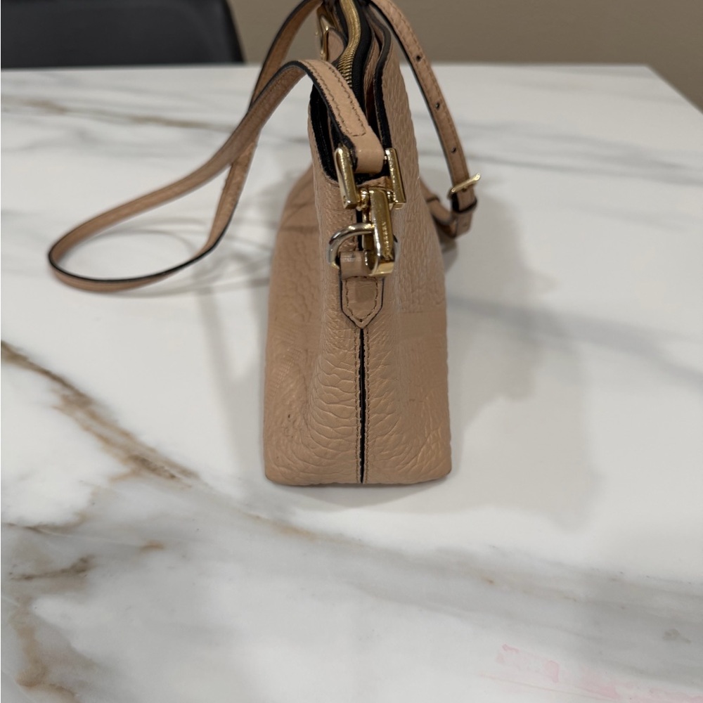 Burberry classic in pale blush/soft taupe w/polished gold accents - Picture 8 of 9
